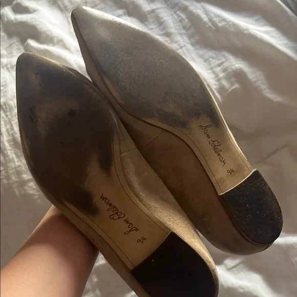 Very worn Women's ballet Flats - Picture 3 of 3